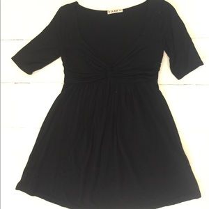 Forever 21 V neck top